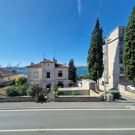 Oli Apartament Pula